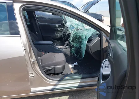 2025 Chevrolet Malibu Fwd 1Lt из США, поврежденный, VIN 1G1ZD5ST3SF146546